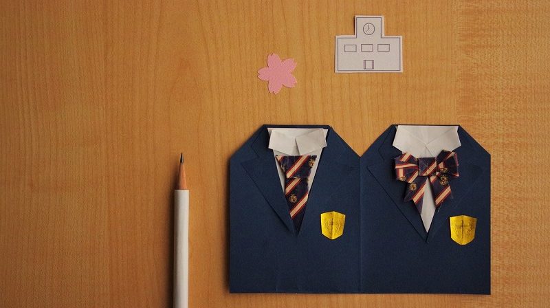 折り紙の制服